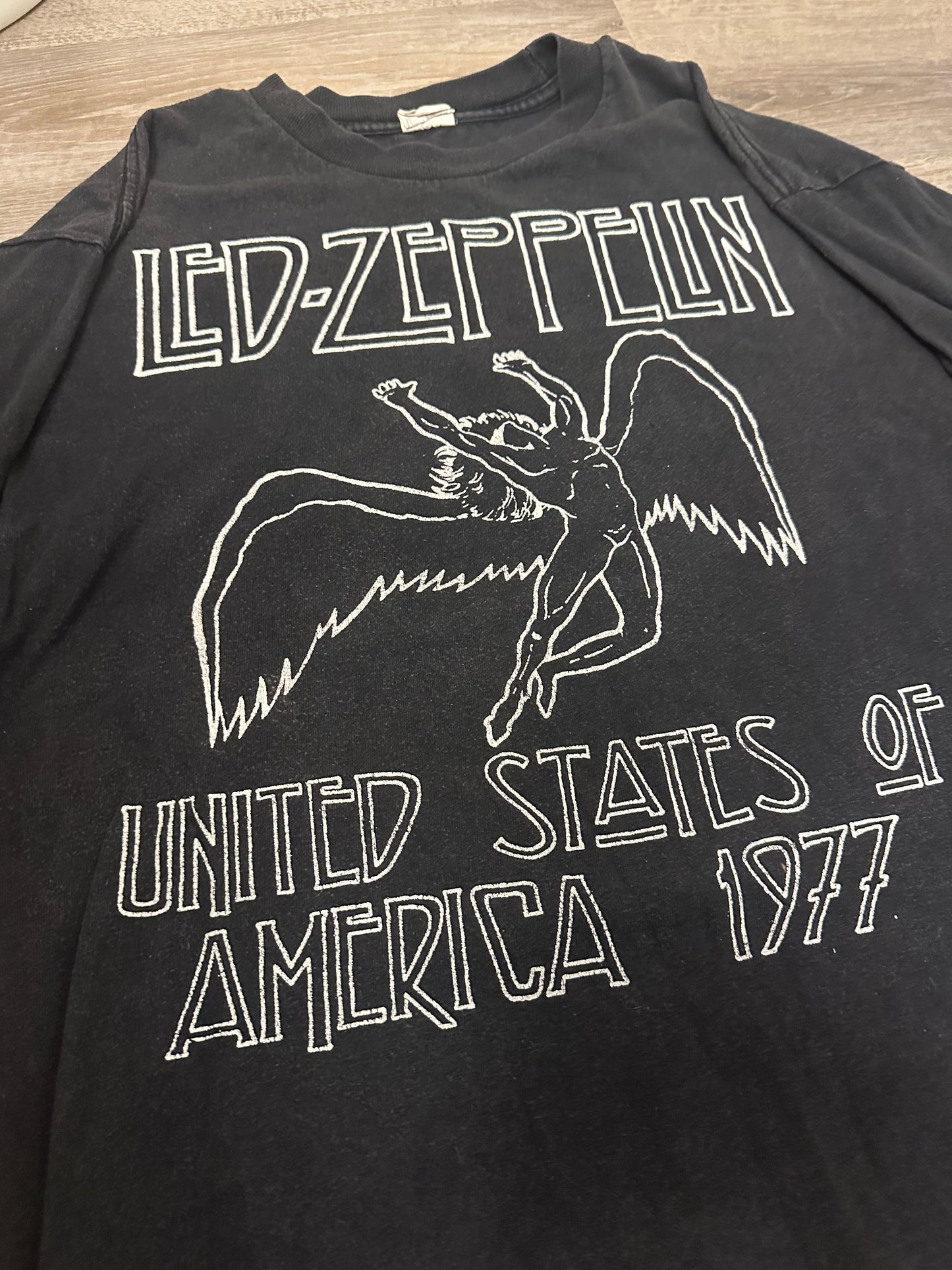 2006 Led Zeppelin Throwback Tee Size L