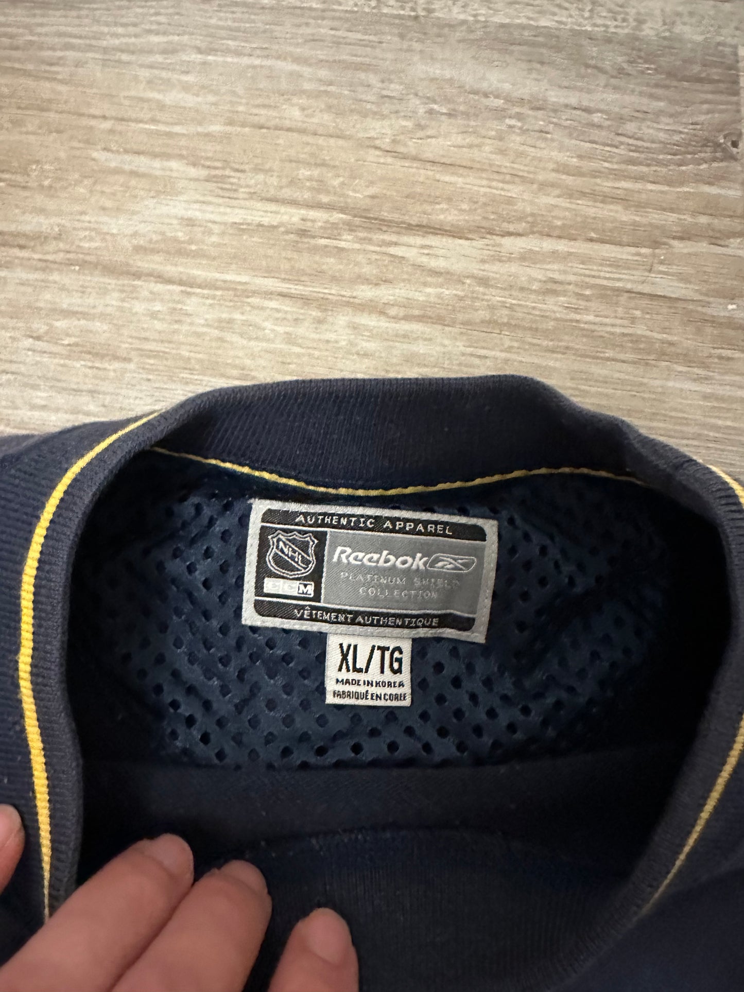 Nashville Predators Heavyweight Crewneck Size XL